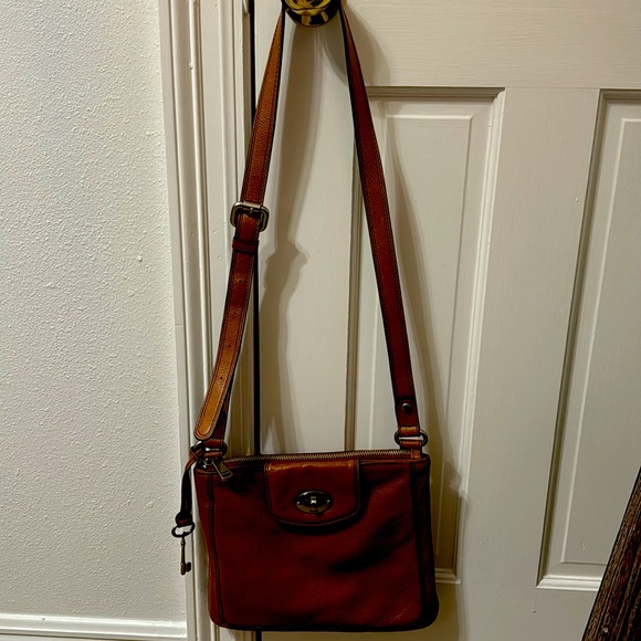 Vintage Fossil Marlow Leather Crossbody - Picture 6 of 6